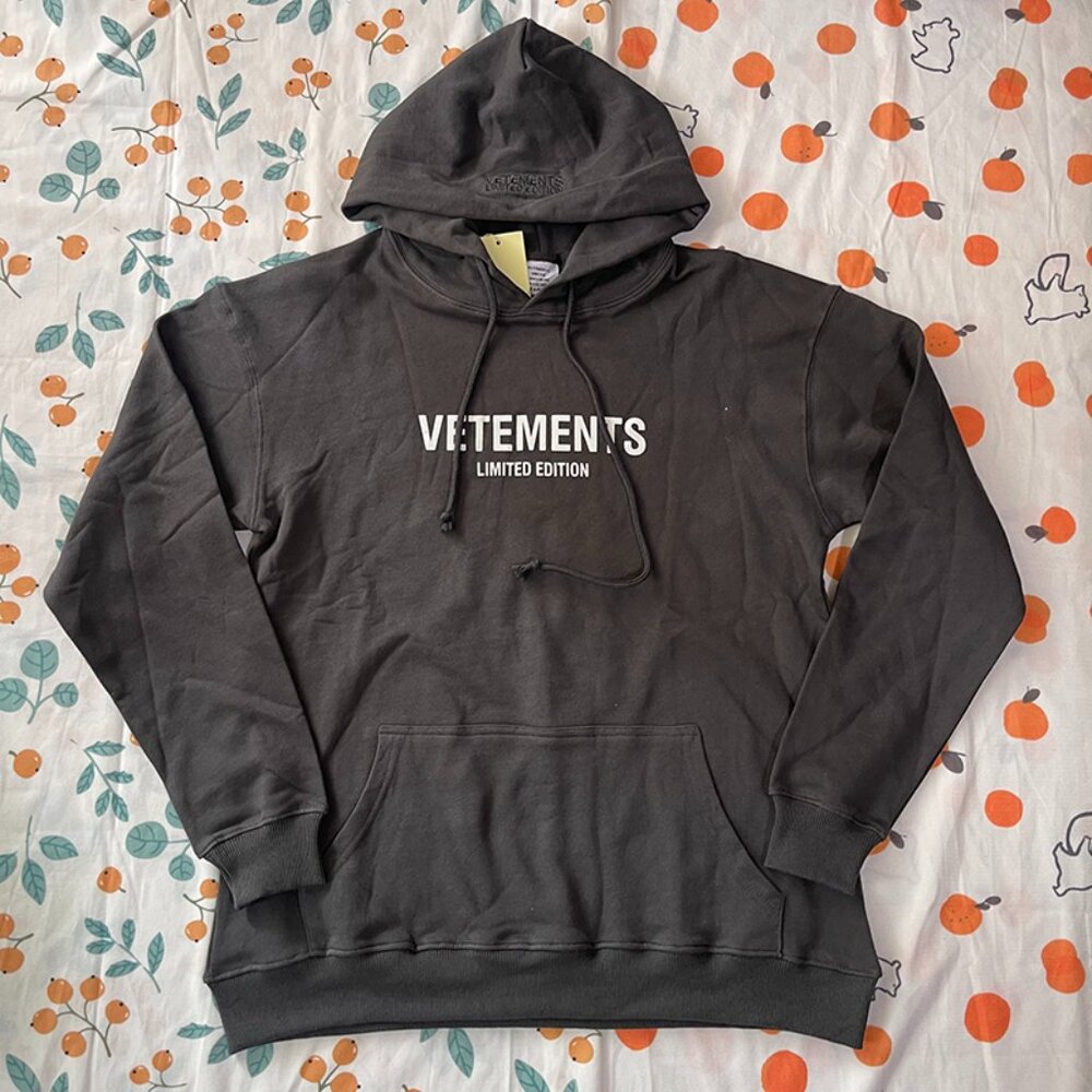 Vetements Dark Grey Letter Print Hooded Sweatshirt